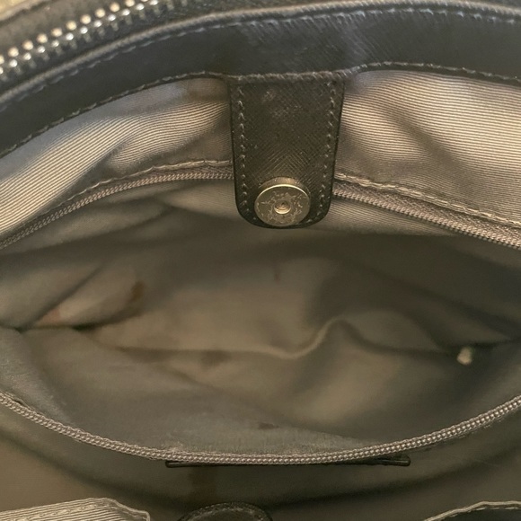 Coach Black Bag Grey Inside - Picture 13 of 14